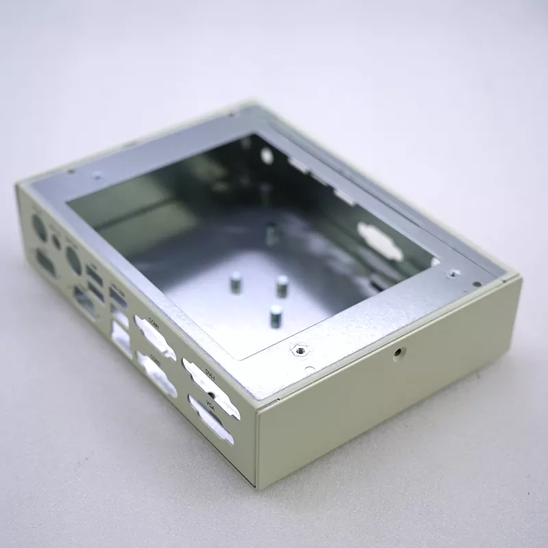 แผ่นโลหะของตู้เซิร์ฟเวอร์